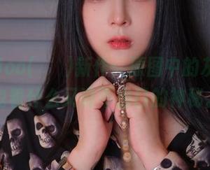 Jang Joo(장주)新作：原图中的灰丝，摇曳着什么又说不出口的神秘。